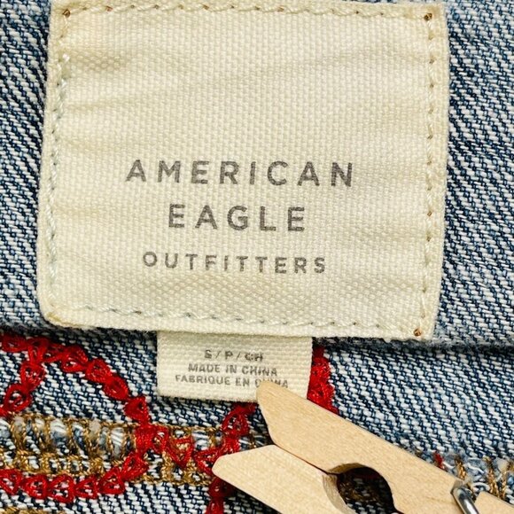 American Eagle Denim Trucker Jacket Size S Distress Embroidered Floral Cotton - Picture 7 of 12